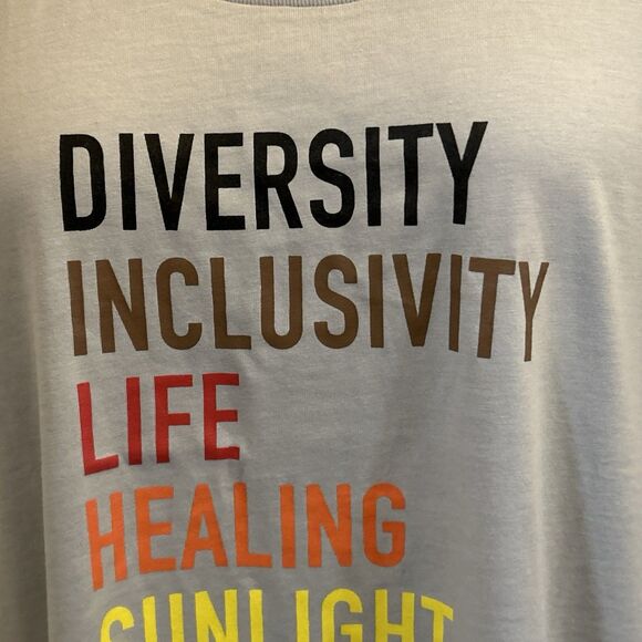 NEW Women’s LGBTQ+ Pride Rainbow Equality T-Shirt Diversity Inclusivity 2XL - Picture 9 of 16